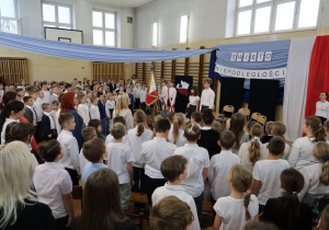 Zdjęcie 1 na 32